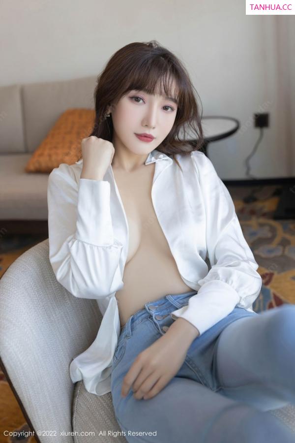 陆萱萱  [XiuRen]高清写真图 2022.01.05 No.4425 陆萱萱第84张图片